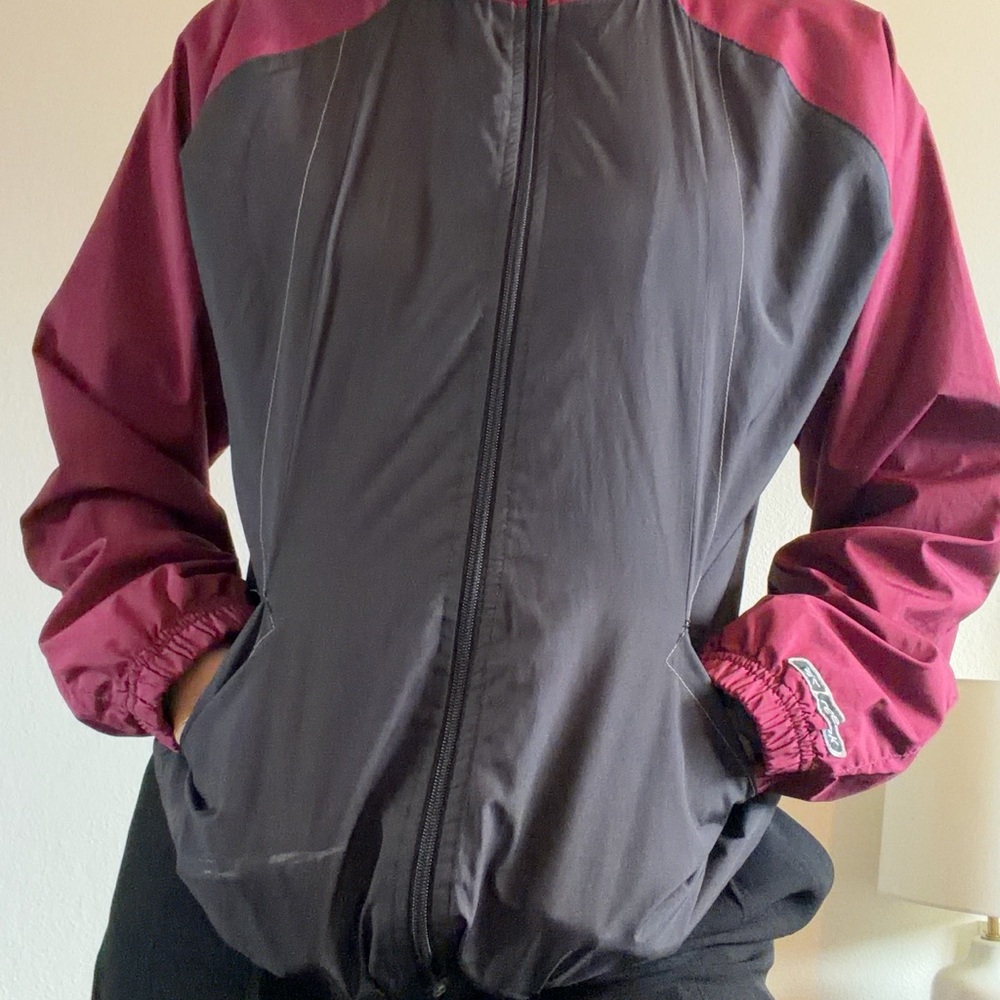 Reebok vintage wind breaker